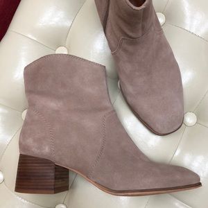 Lucky Brand Laidem genuine suede boots, size 10